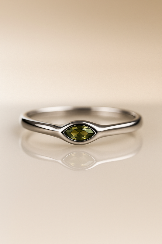 Agatha Mini Ring